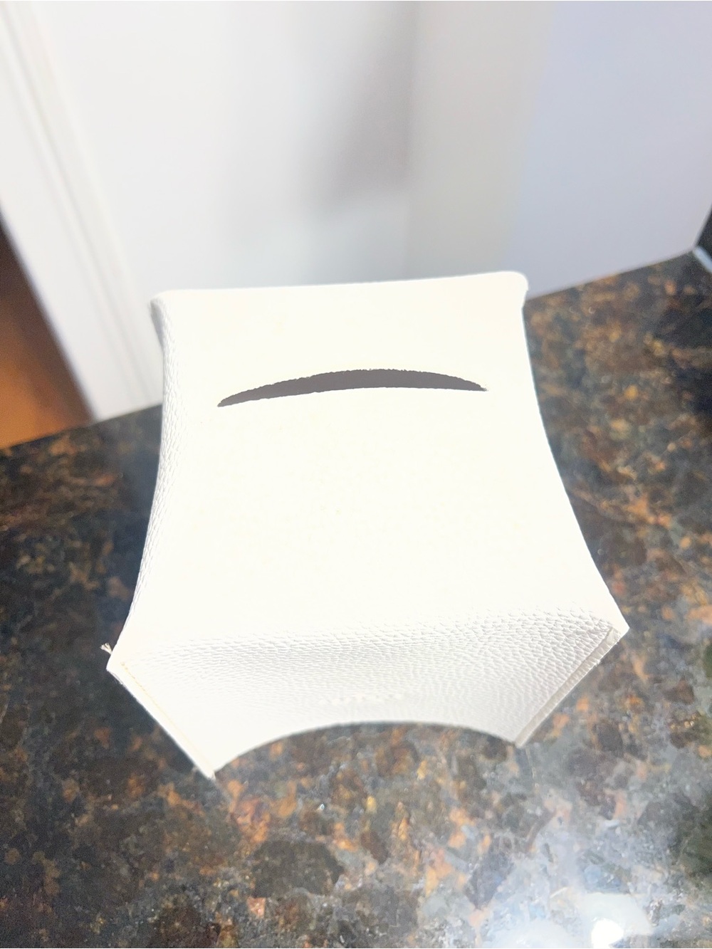 White Decorative tissue box cover